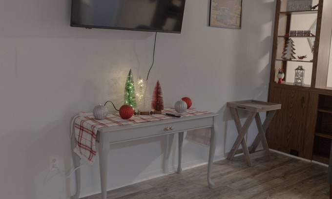 Crawfordsville Apartment | Clean and fresh