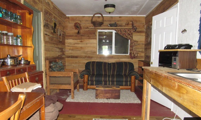 Ozone Cabin | Clear View Retreat: Family Cabin #1