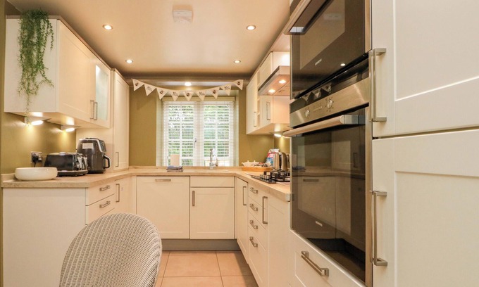 Sandsend Cottage | Clematis Cottage