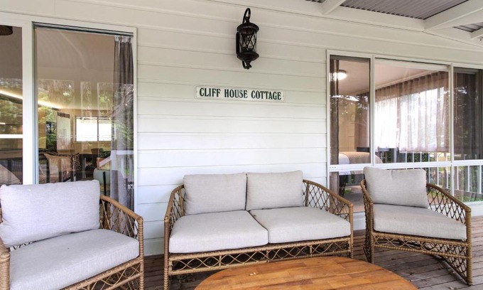 Metung House | Cliff House Cottage