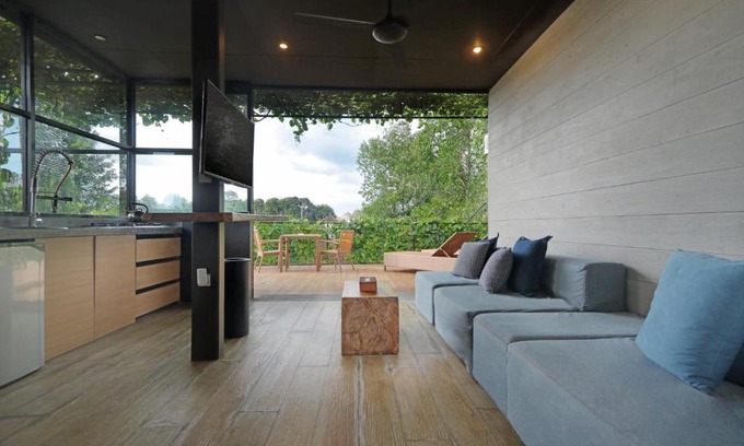 Sunset Road Apartment | Clio Apartment