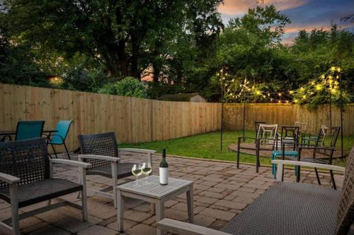 Indianapolis House | Close to Butler Uni, Cozy Home,Firepit,Free Parking