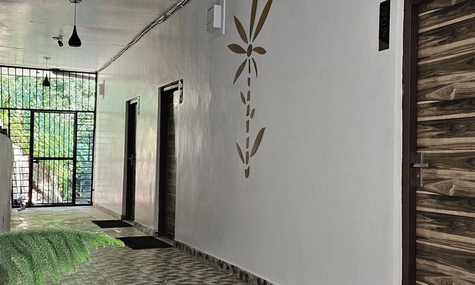 Lansdowne Hotel | Cloud Forest