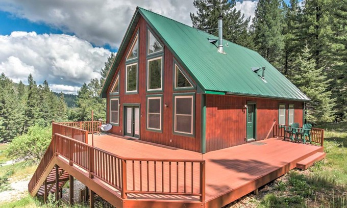 Cloudcroft House | Cloudcroft Home with Spacious Stargazing Deck!