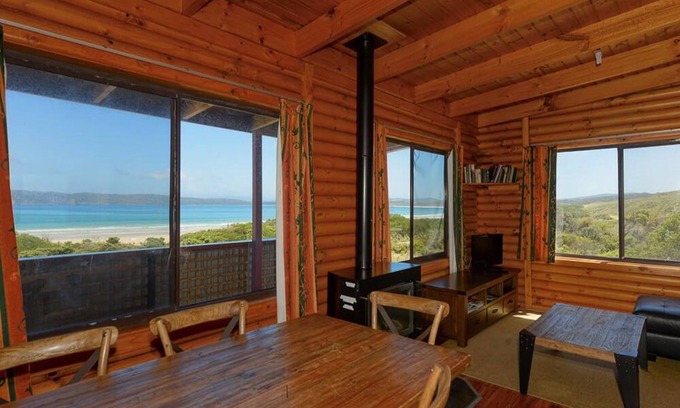 South Bruny Cabin | Cloudy Bay Cabin