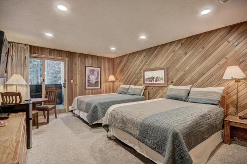Copper Mountain Village Hotel | CM112H Copper Mtn Inn