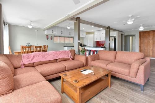 Cessnock Apartment | Coal d' Vine Chillout - Cessnock NSW
