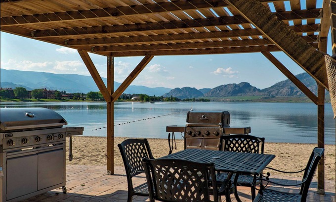 Okanagan-Similkameen Hotel | Coast Osoyoos Beach Hotel