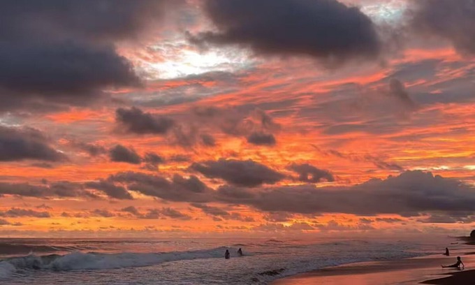 Sonsonate House | Coastal charms awaits!