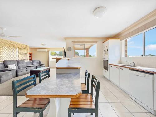 Bellara Apartment | Coastal Comforts with Pumicestone Passage Views