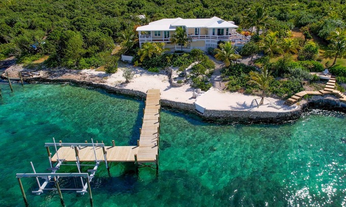 Great Guana Cay House | Coco Di Mama - Secluded Quiet Bahama Island Living Paradise