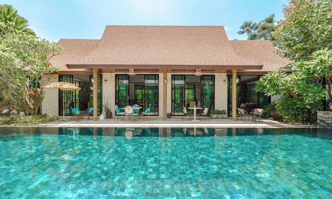 Chalong Hotel | Coco Paradiso Phuket Hotel