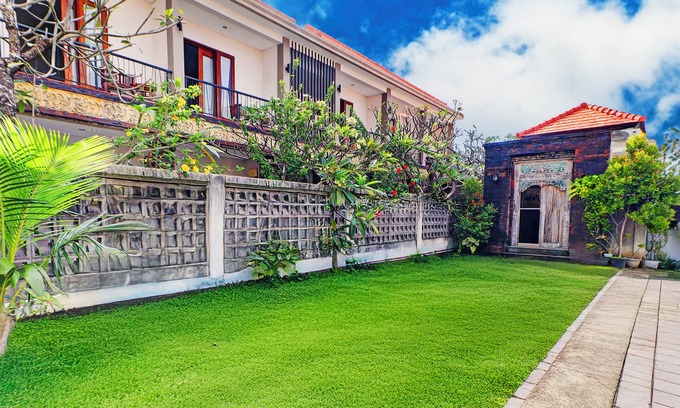 Sidakarya Hotel | Collection O Bali Formely Uma Emas Resid