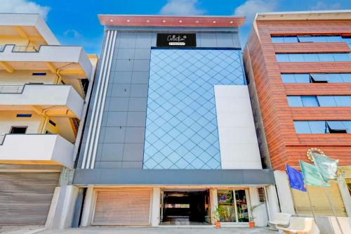 Bhongir Hotel | Collection O Yadagiri Gutta