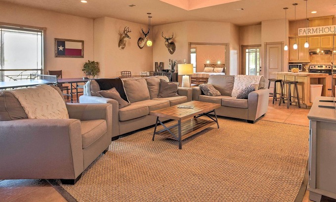 Franklin Estates House | College Station Retreat < 8 Mi to Texas A&M!