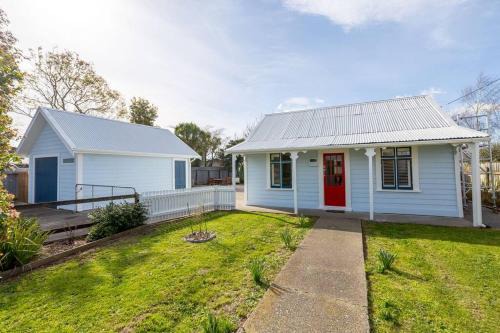 Martinborough House | Cologne Cottage