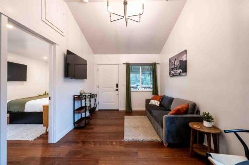 Sonora House | Columbia Cabins Cabin 1
