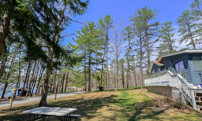 Blakeslee House | Comes with canoe and kayak use Lake house with hot tub and fire pit