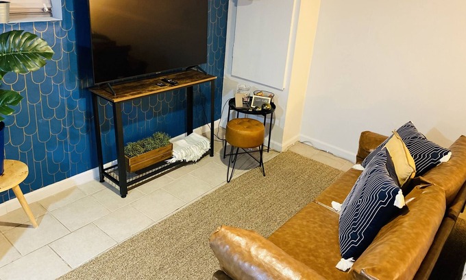 Vauxhall Apartment | Comfort and Modern 2 Beds Studio.