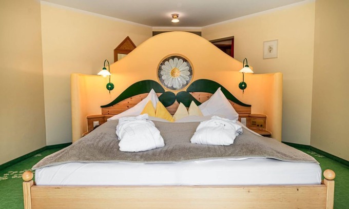 Dienten am Hochkoenig House | Comfort double room30, 1-3 nights - Wellnesshotel Mitterwirt