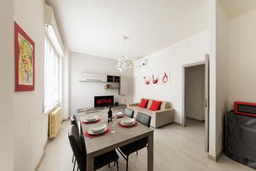 Foppette Apartment | Comfort House vicino Metro M4 Duomo Navigli San Siro