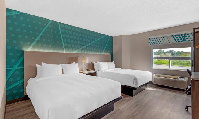 Bracebridge Hotel | Comfort Inn