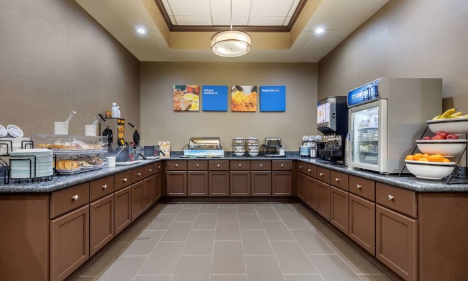 North Little Rock Hotel | Comfort Inn & Suites North Little Rock McCain Mall
