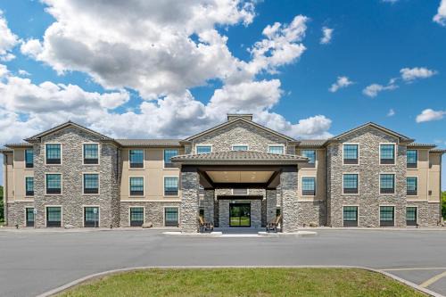 Medina Hotel | Comfort Inn & Suites Medina