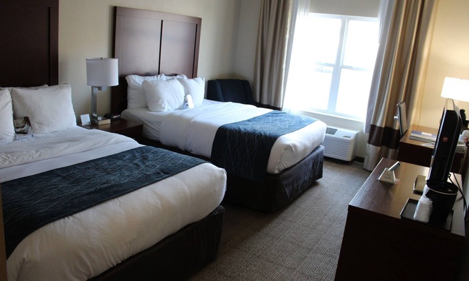 Wilder Hotel | Comfort Inn & Suites Northern Kentucky
