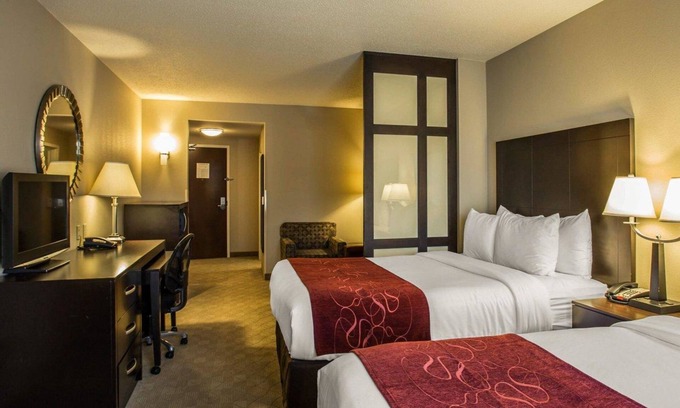 Huntersville Hotel | Comfort Suites Huntersville near Lake Norman