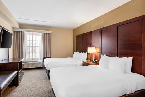State College Hotel | Comfort Suites near Penn State - State College, PA