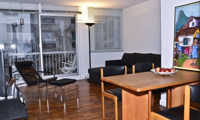 20th Arrondissement Apartment | comfortable and bright 3 rooms with parking