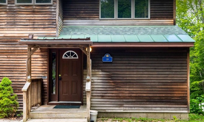 North Conway Condo | Comfortable and casual 3 bedroom townhome with great location!