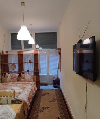 g.k. Strelbishte Apartment | Comfortable and cosy studio near NDK