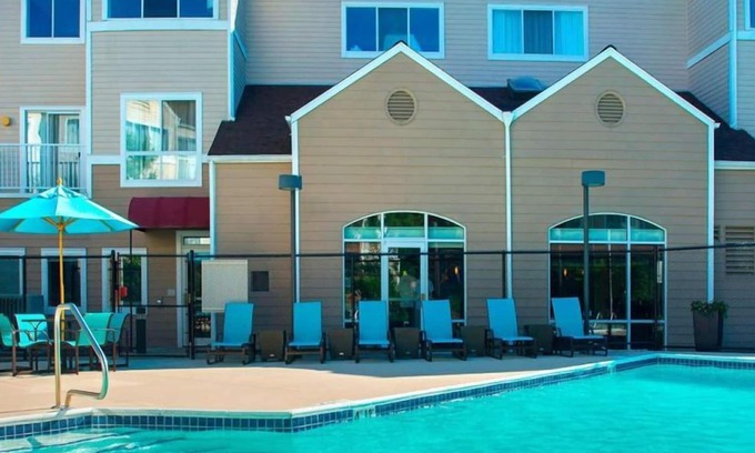 Westborough House | Comfortable Countryside Stay! Free Parking, Onsite Pool, Pet-friendly Property