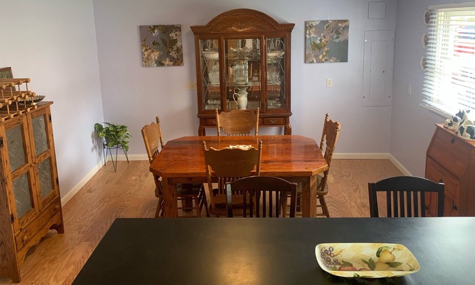 Barnardsville House | Comfortable family home, enough space to bring the entire family.