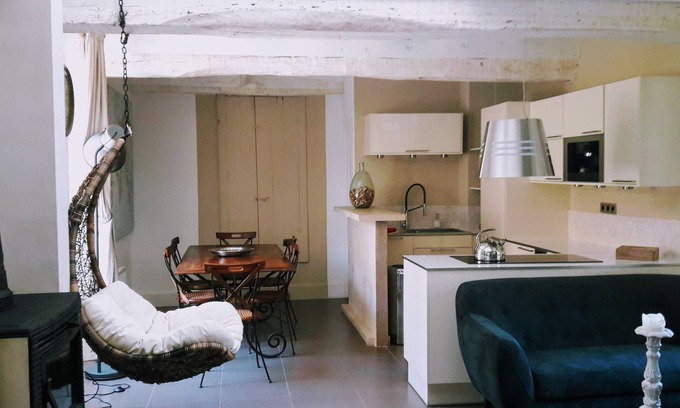 Nuits-Saint-Georges House | Comfortable loft in village located in the heart of the vineyard