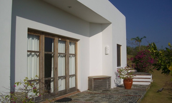 Punta Mala Apartment | Comfortable Granny with private pool and splendide Ocean View in Design Villa
