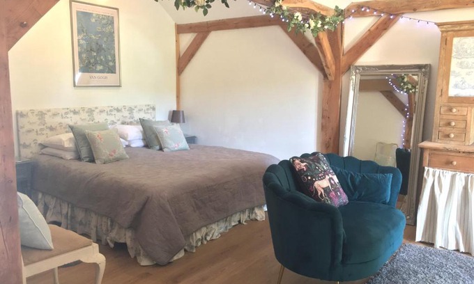 Blagdon Apartment | Comfortable self-catering studio Blagdon