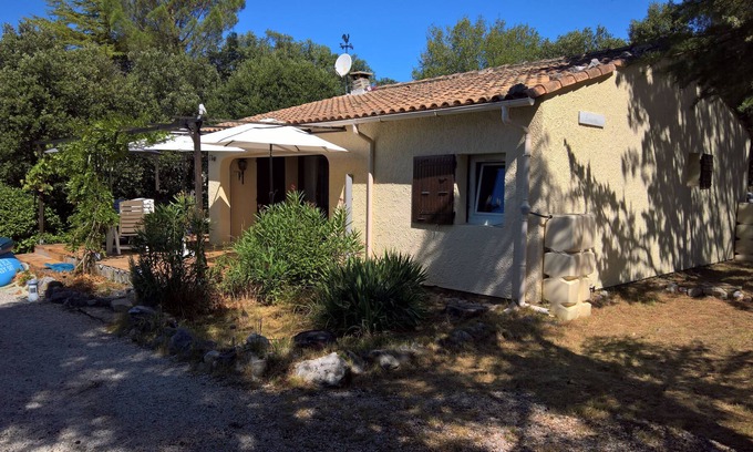 Mejannes-le-Clap House | Comfortable vacation home with large garden, ideal for tall people.