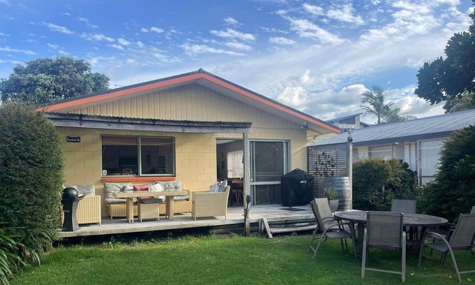 Whiritoa House | Comfy and Relaxing Family Bach