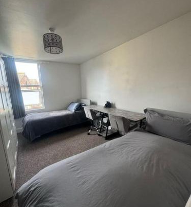 Merton Apartment | Comfy shared house women only 1 person
