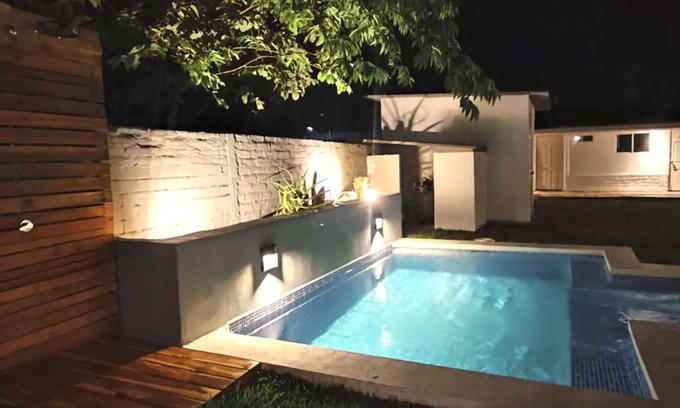 La Libertad Apartment | Comfy Stay for 6 @CasaSanAlfonso Room #23