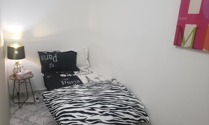 Al Wahdah House | Comfy zone
