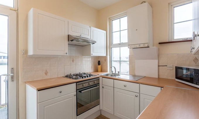 Southend-on-Sea Apartment | Compass Point by Sorted Stay