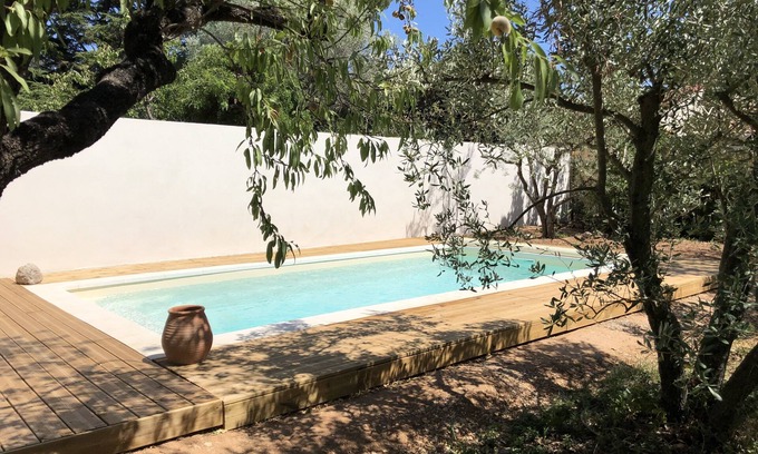 Les Angles House | Completely renovated villa, 6 people, at the gates of Avignon