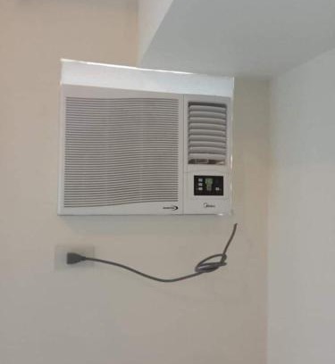 Barangka Ilaya Apartment | Condo