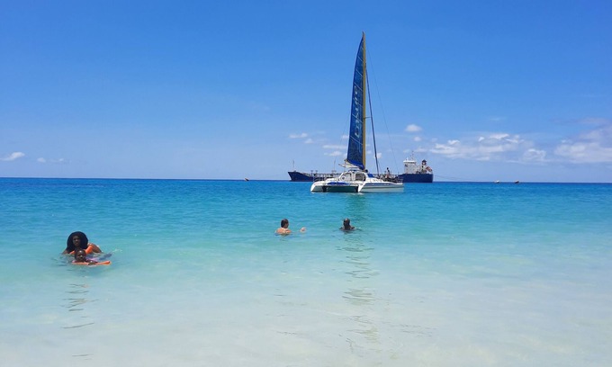 St. Lawrence Gap Apartment | Condo Suites Near Dover Beach and Nightlife in St. Lawrence Gap