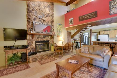 Angel Fire Apartment | Condo with Grill Access Close to Angel Fire Resort
