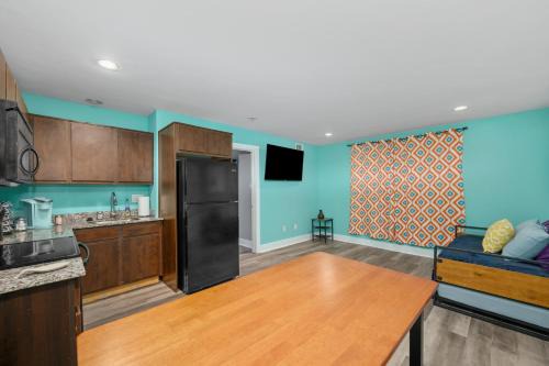Braeswood Place Apartment | Convenient 1BR Unit Close to Shopping & Dining